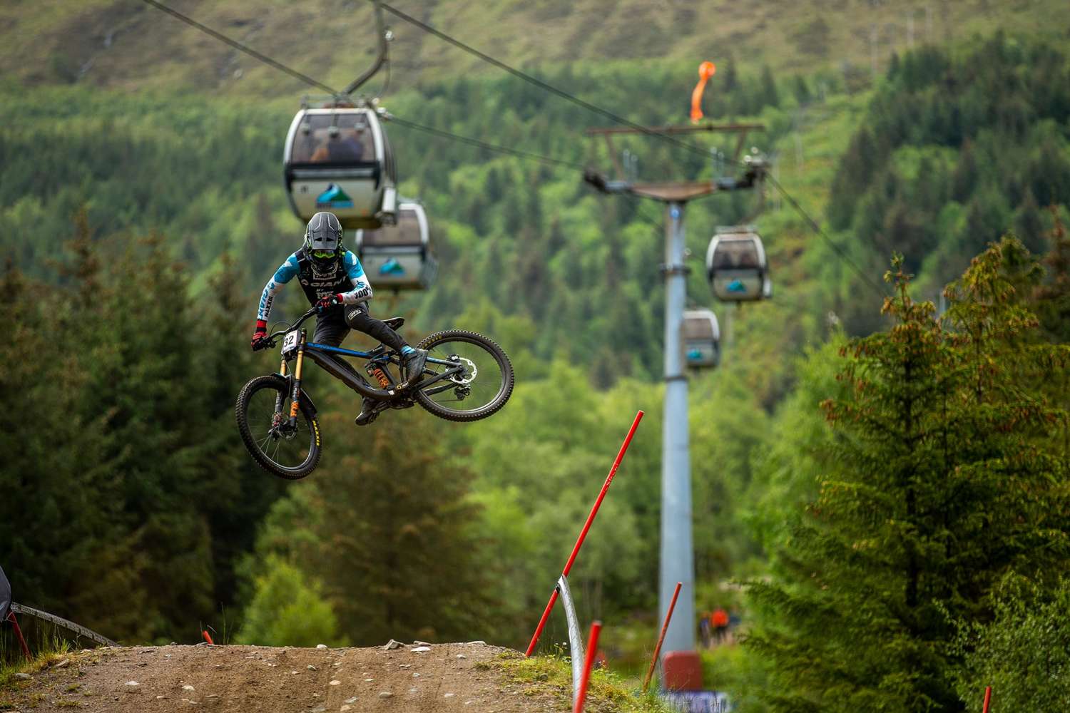 Downhill bike | Giant Bicycles 