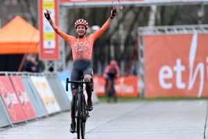¡Marianne Vos gana Ethias Cross!