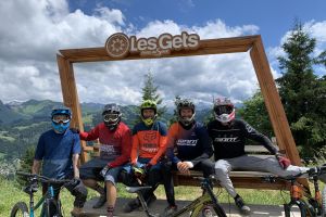 Nice People & Good Trails, sous le soleil des Gets