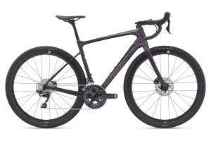 Defy Advanced Pro conquista i redattori di Cycling Plus/Bike...