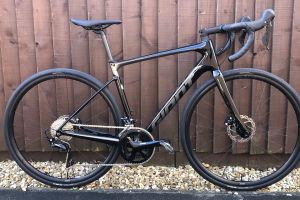 Το DEFY Advanced "Αγγίζει την τελειότητα"