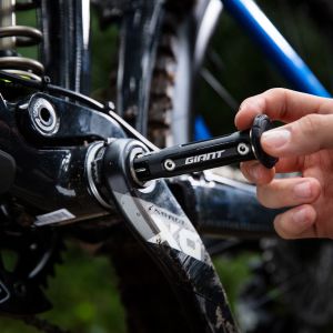 2020 Clutch Crank Storage gallery03