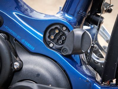 charge battery while riding bike