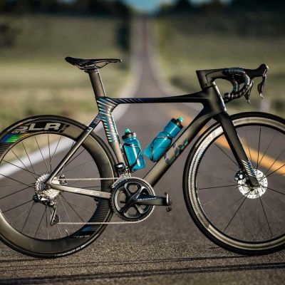 EnviLiv Advanced Pro Disc was released in September 2018, checking all the boxes for a perfectly speedy aero road race bike.