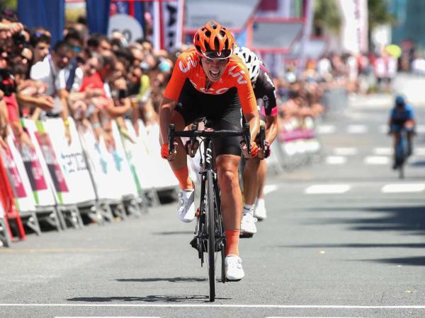 Pauliena Rooijakkers Sprints to Third at San Sebastian Classic!