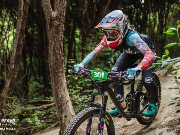 Rae Morrison Wins 3 Peaks Enduro!