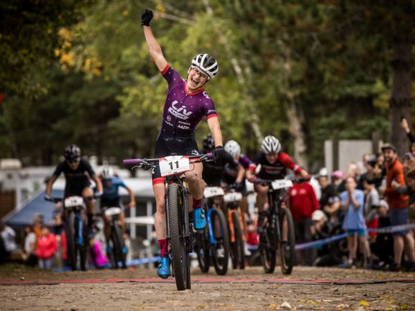 Sandra Walter Makes History – First Canadian XCC Champion!