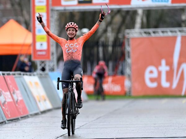 ¡Marianne Vos gana Ethias Cross!