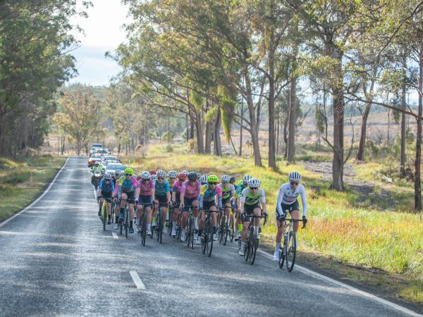 Gibraltar to Inverell Des Femmes