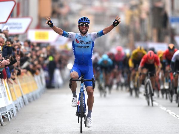 Matthews Wins Volta a Catalunya Opener!
