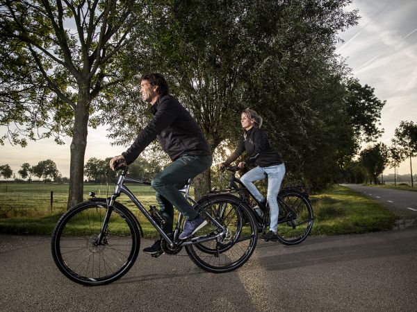 Giant en Liv lanceren premium trekkingfietsen