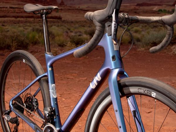 Le Devote Advanced Pro dans Cyclist