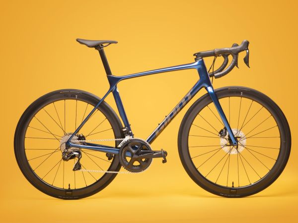 Najlepszy! TCR Advanced Pro Disc zwyciężył w teście rowerów szosowych ...