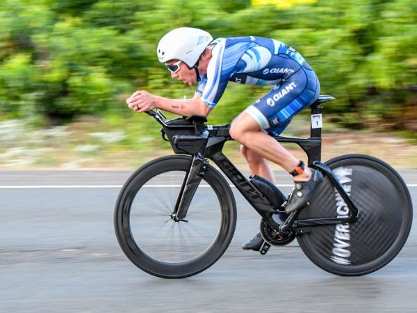 AERO ADVANTAGE