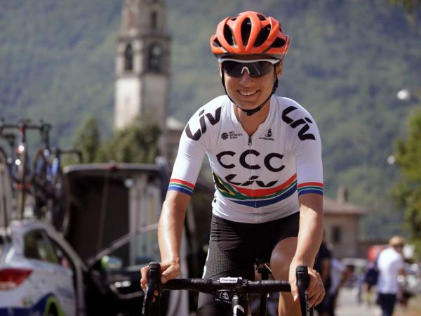 Ashleigh Moolman Pasio Wins in Spain!