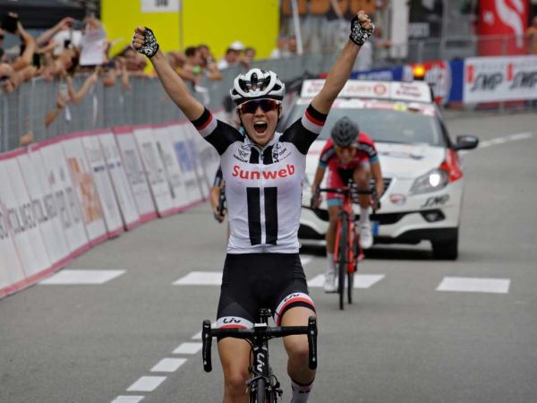 Ruth Winder Wins Stage 5, Team Sunweb Leads Giro Rosa!