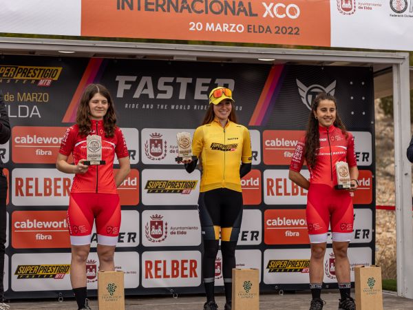 Ana Santos regresa a la competición con victoria en categoría Sub23 en Elda.