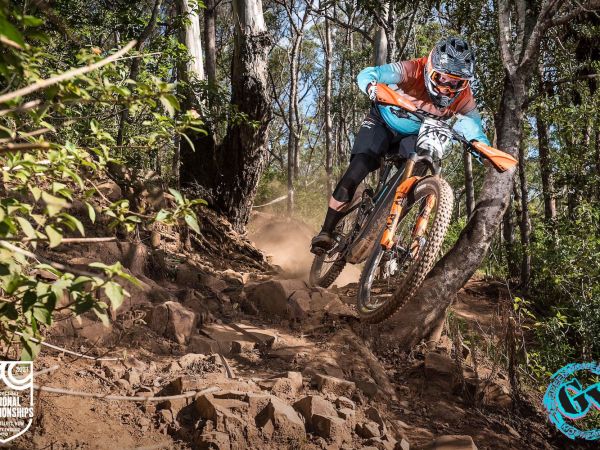 Josh Carlson mistrzem Australii w E-MTB!
