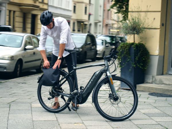 giant cargo bike