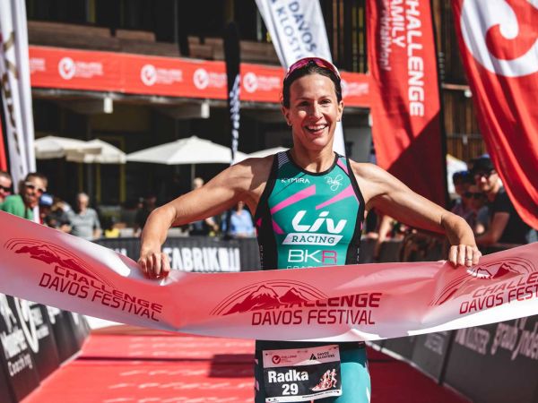 Radka Kahlefedlt Wins Challenge Davos!