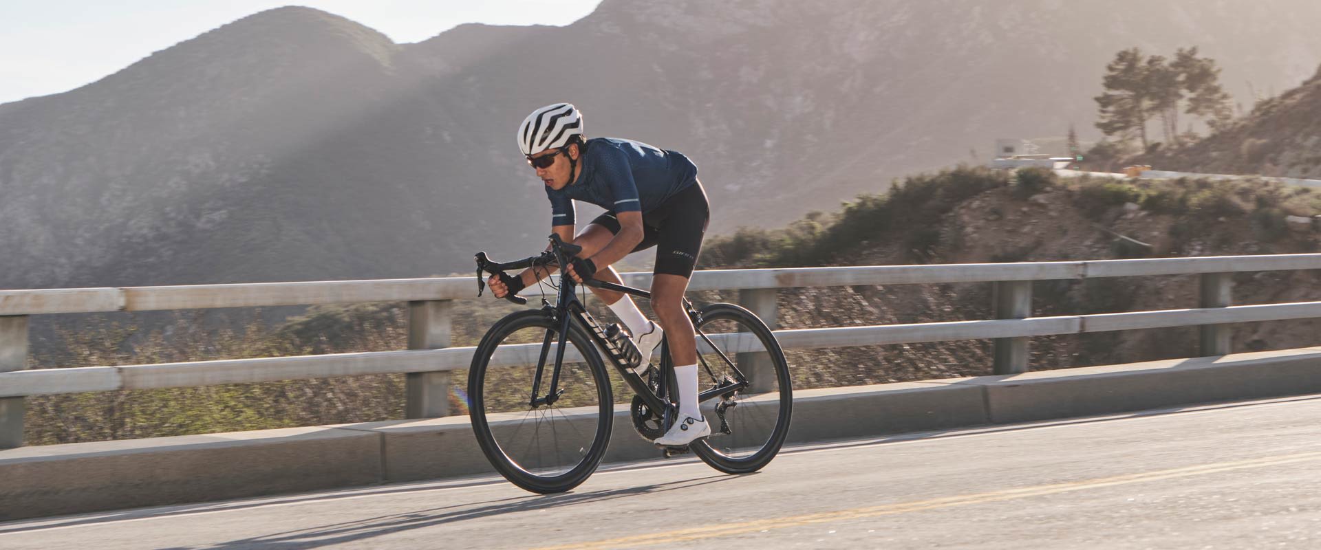 TCR Advanced Pro