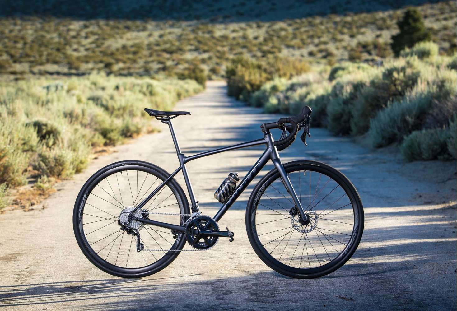 Contend AR 1 (2020) | Men All-Rounder bike | Giant Bicycles United States