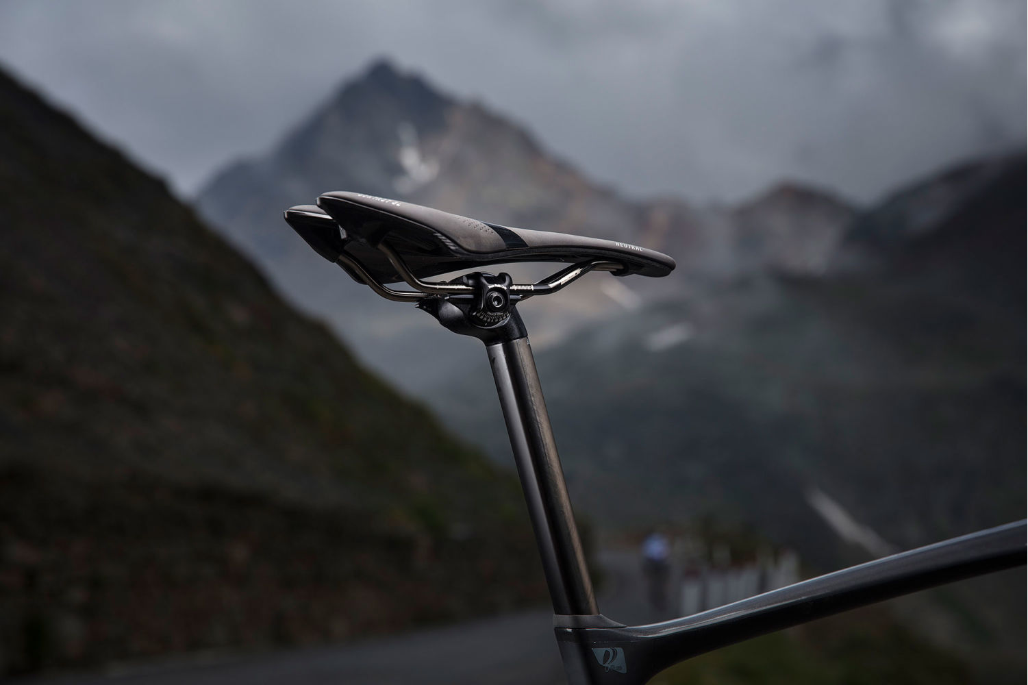 giant connect upright saddle