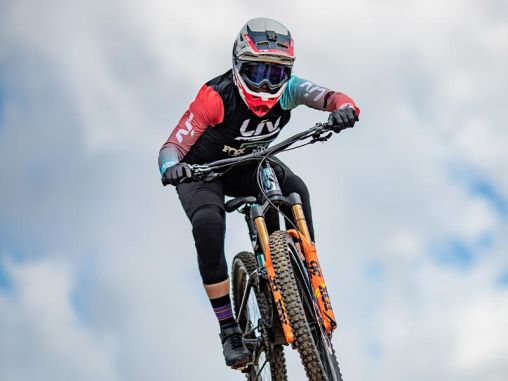 liv cycling logo