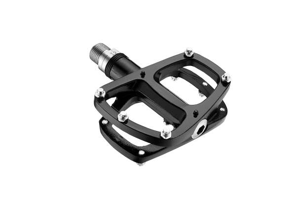 giant road elite clipless pedals