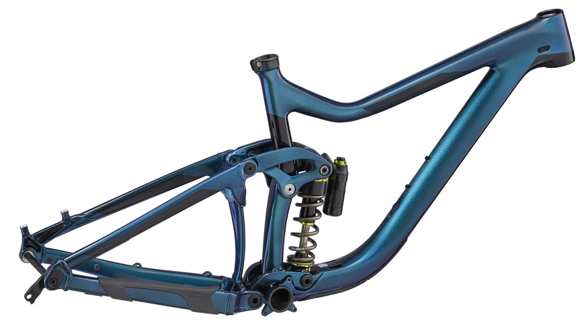 giant carbon fiber mountain bike frame