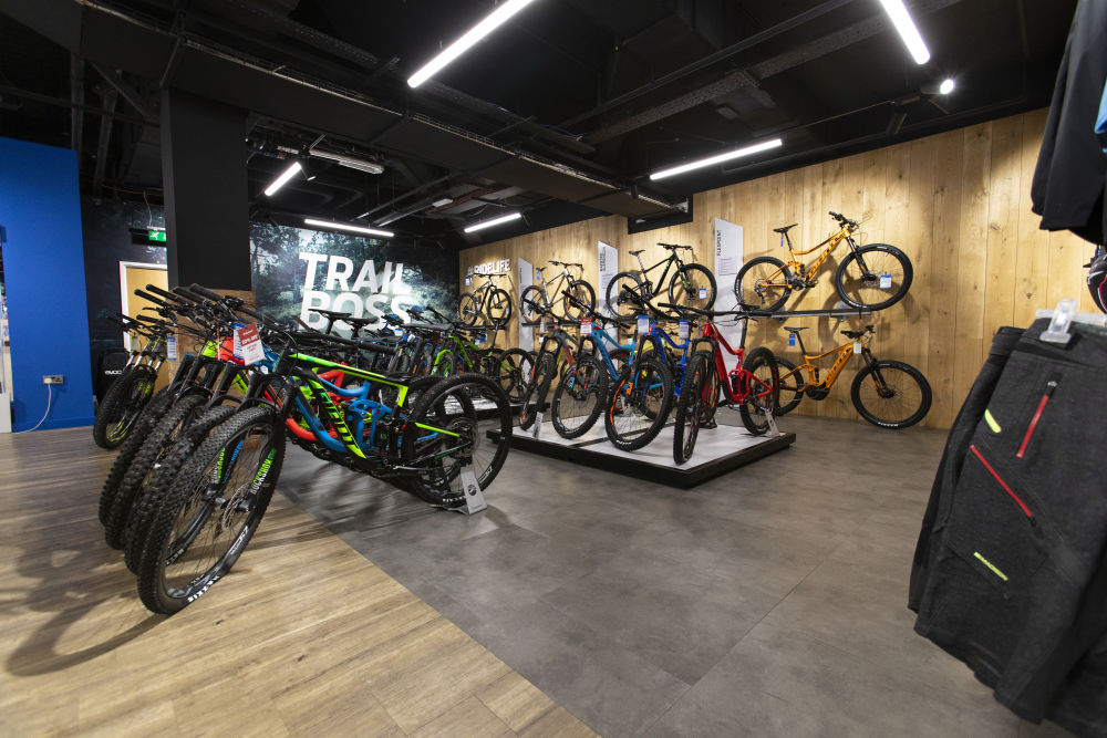 giant cycle store