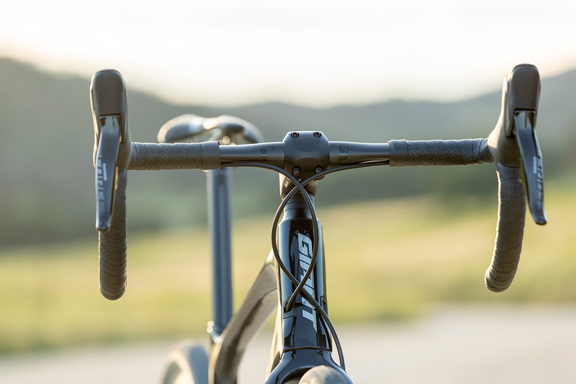 front on shot of a Giant gravel bike