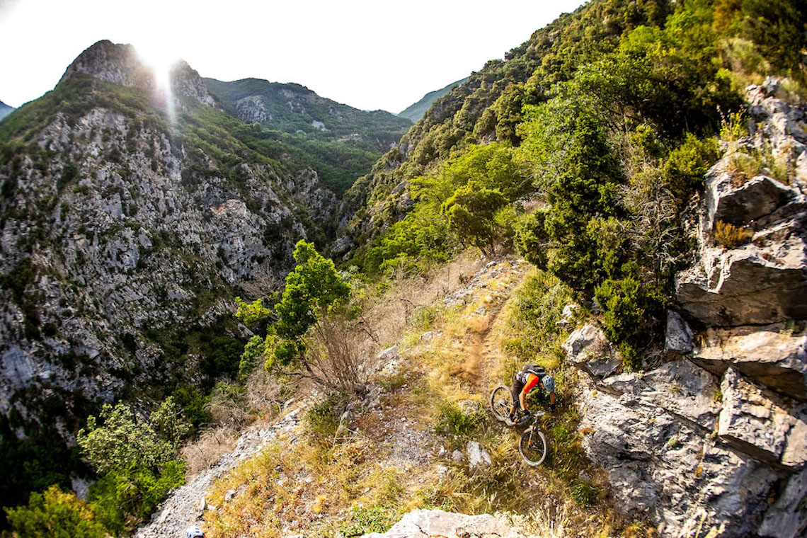 Reign 29 mountain bike Roya Valley