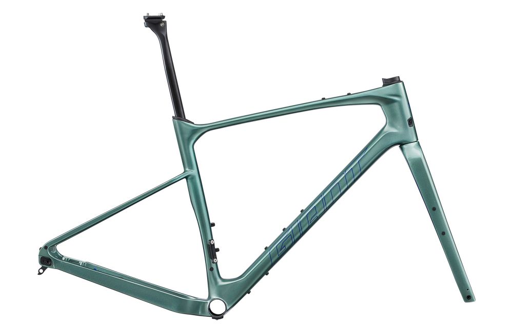 GIANT REVOLT ADVANCED PRO FRAMESET