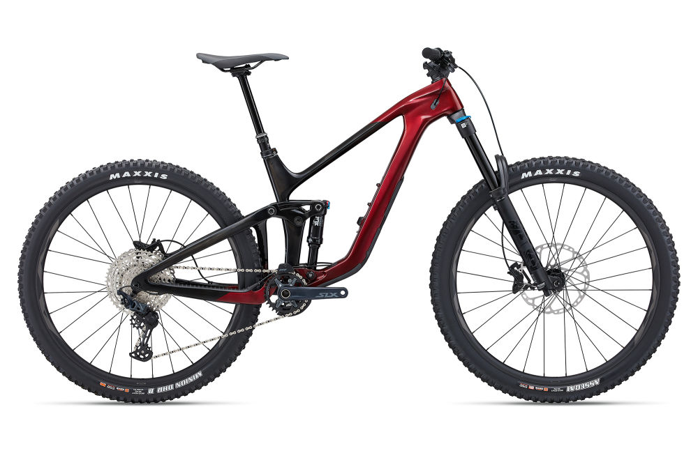 Reign Advanced 2 L Sangria/Carbon