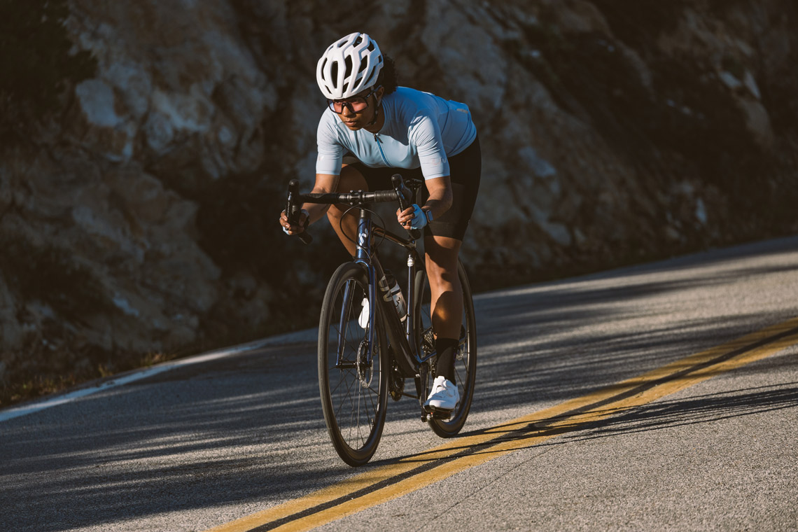 How to Descend Downhill on a Road Bike | Liv Cycling | Liv Cycling Official  site