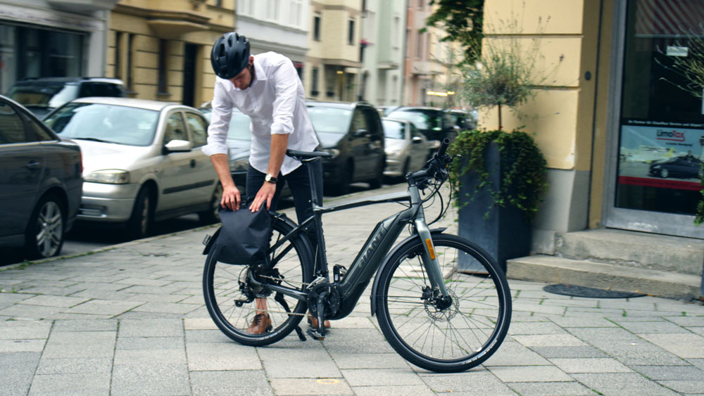 giant city pannier bag