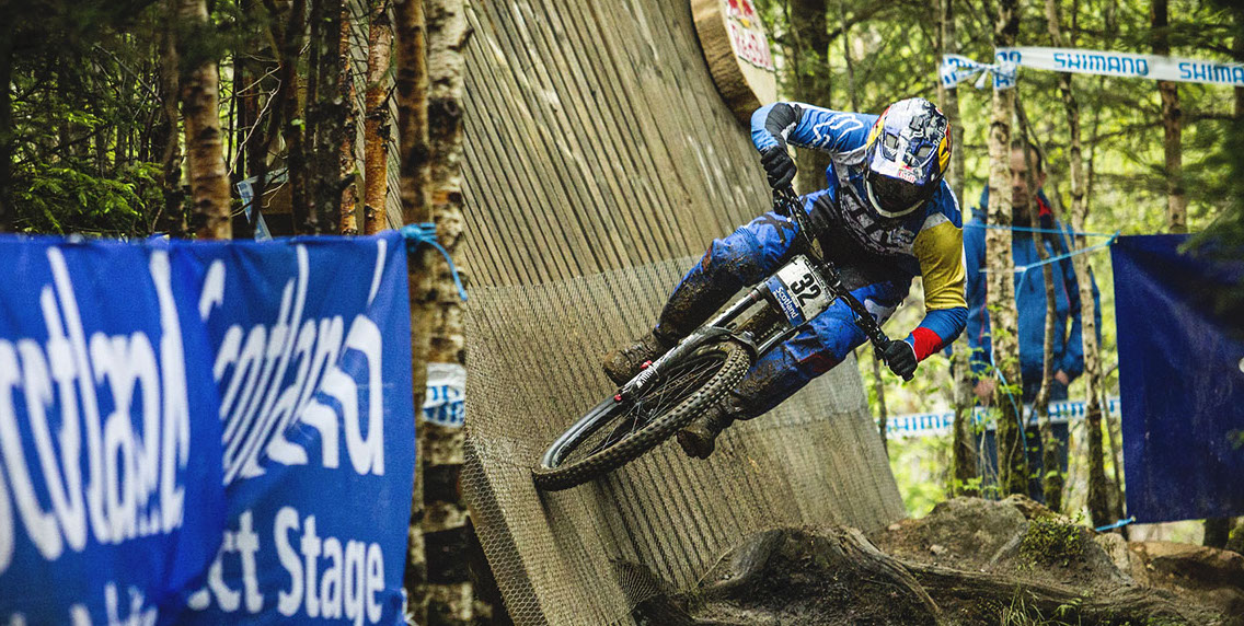 Marcelo Gutierrez racing in Fort William on Glory Advanced