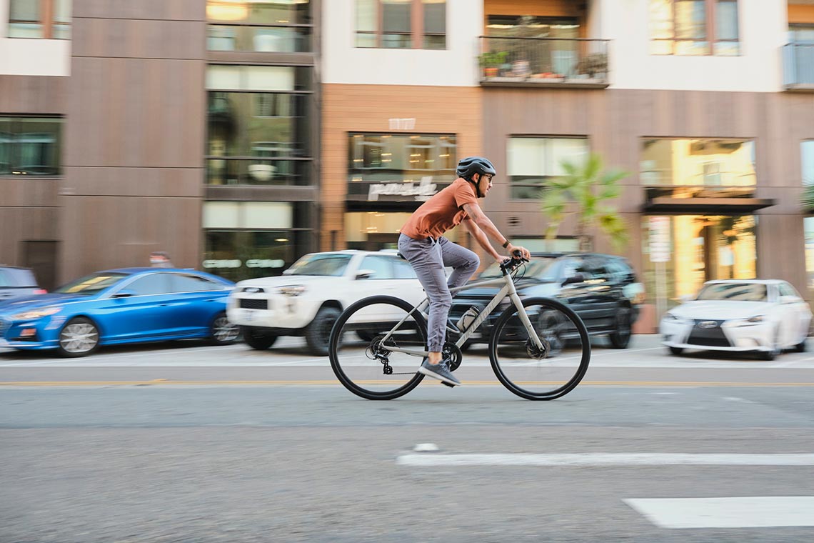 Giant clearance bike hybrid